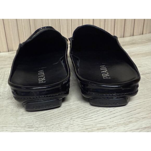 Prada Black Leather Loafers Classic Flats - Picture 8 of 16